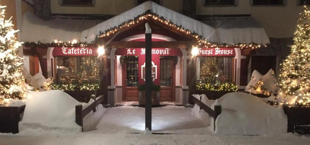 Le Samovar Guest House Бройл-Червиня Екстериор снимка